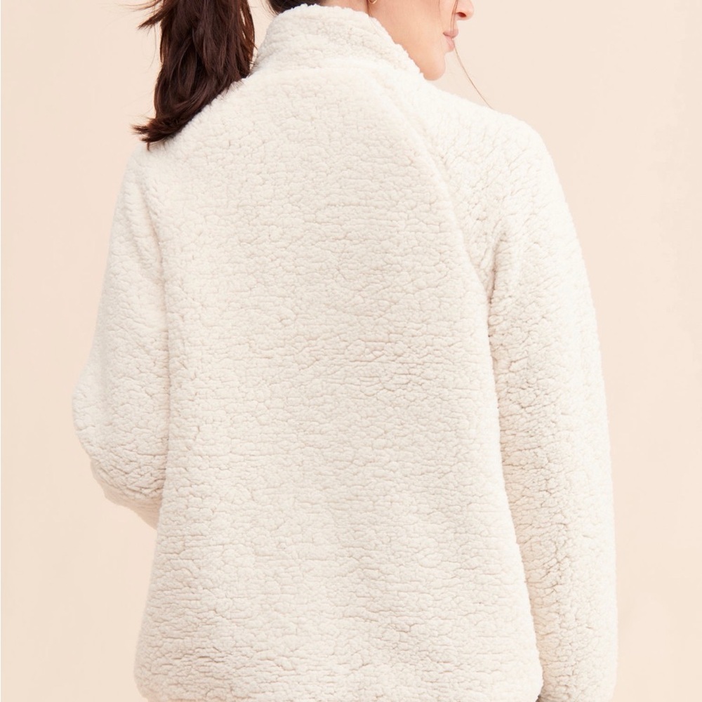 S Ingrid + Isabel Maternity Reversible Sherpa Jacket - Picture 2 of 11